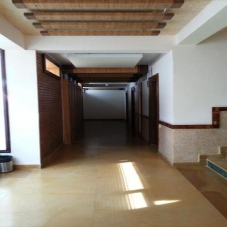 Mak Hotel Bangalore Esterno foto